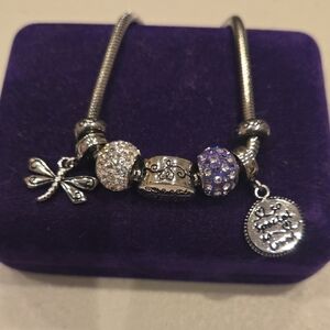 Chic Silver and Purple Beaded Bracelet